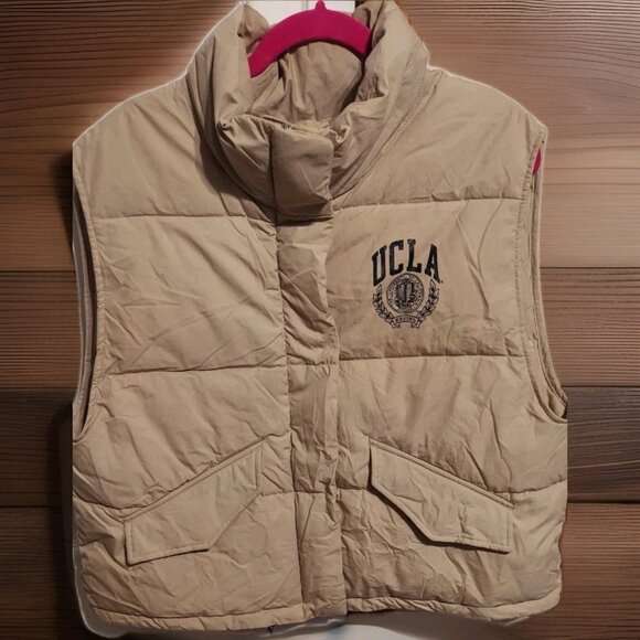 UCLA Bruins NCAA Puffer Vest H&M Size M Football Mens Beige Full Zipper College - Picture 1 of 9